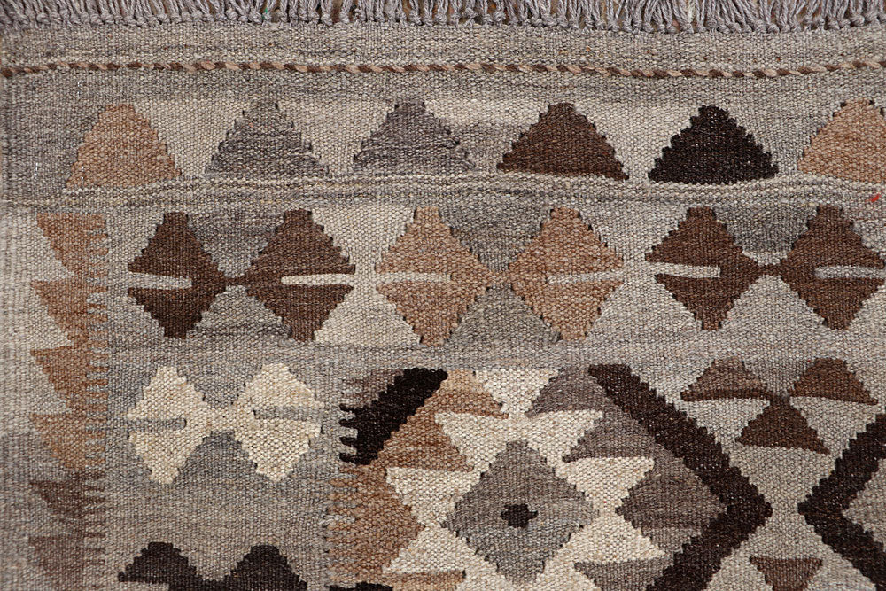 Multi Colored Kilim 5' x 6' 7 - No. 66622 - ALRUG Rug Store