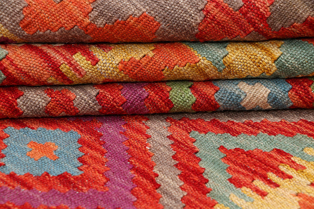 Multi Colored Kilim 5' x 6' 6 - No. 66633 - ALRUG Rug Store