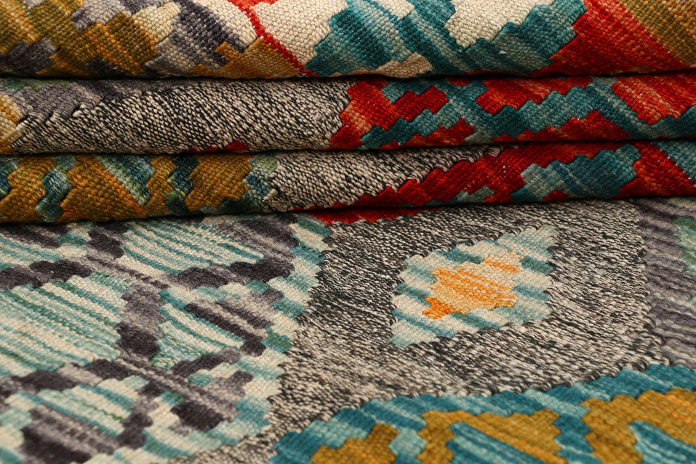 Multi Colored Kilim 5' 1 x 6' 6 - No. 66646 - ALRUG Rug Store