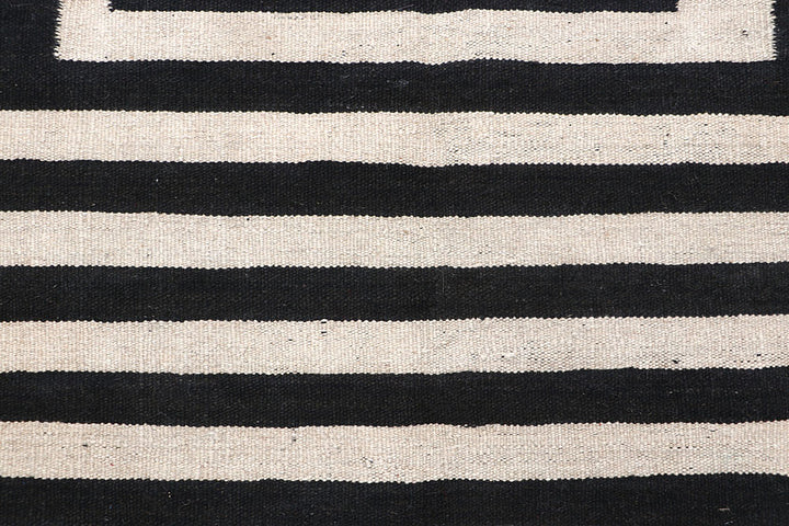 Multi Colored Kilim 3' 11 x 5' 8 - No. 66670 - ALRUG Rug Store