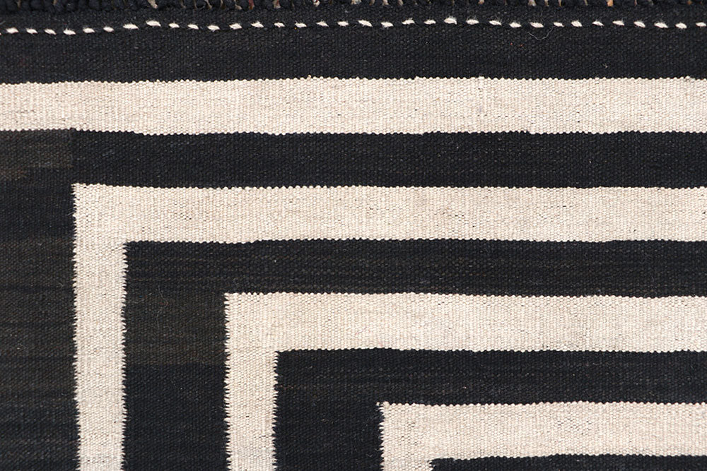 Multi Colored Kilim 3' 8 x 6' 1 - No. 66671 - ALRUG Rug Store