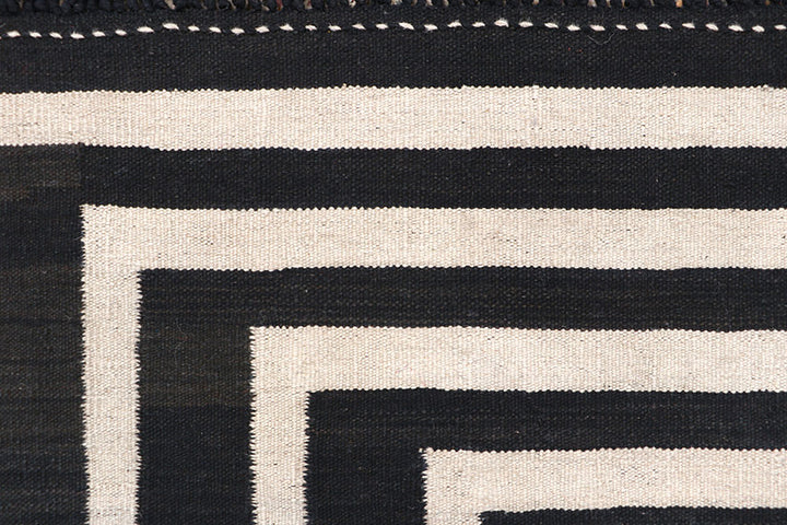 Multi Colored Kilim 3' 8 x 6' 1 - No. 66671 - ALRUG Rug Store