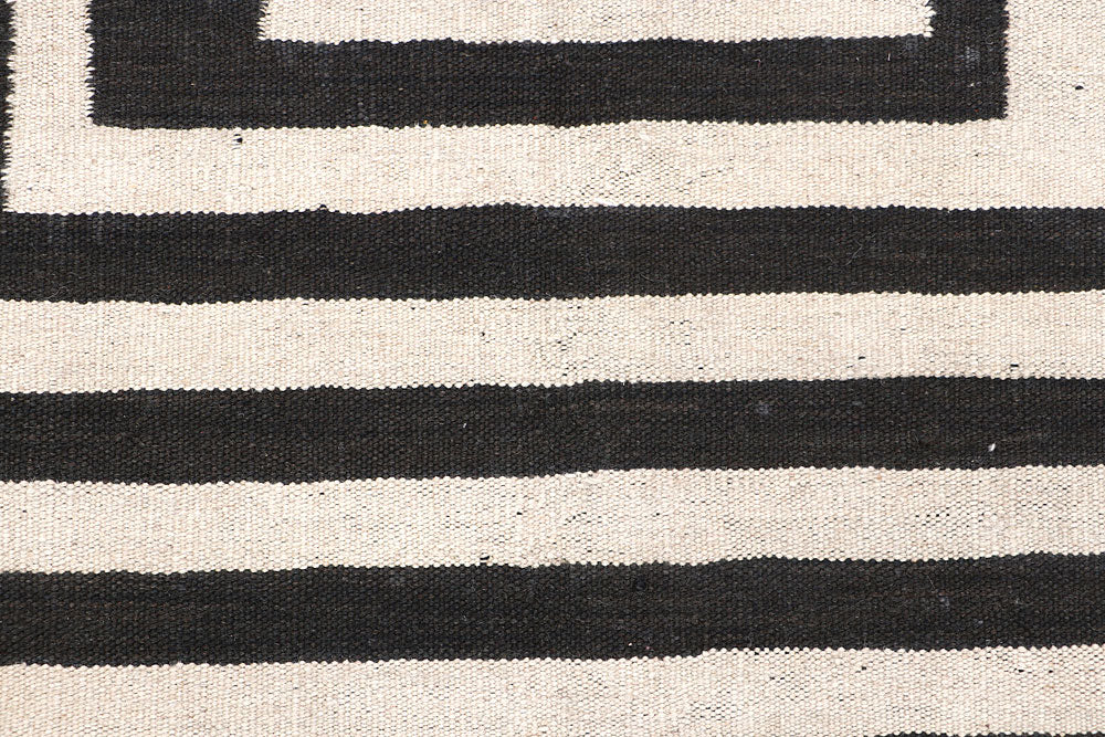 Multi Colored Kilim 3' 8 x 6' 1 - No. 66671 - ALRUG Rug Store