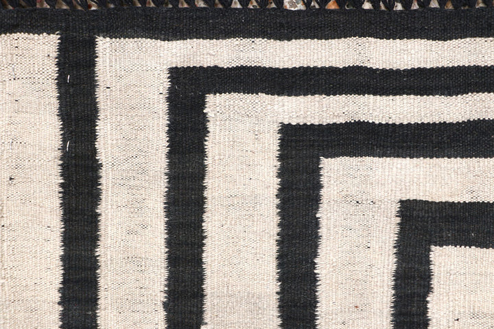 Multi Colored Kilim 3' 2 x 5' 3 - No. 66672 - ALRUG Rug Store