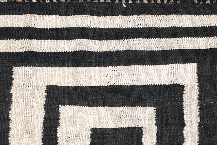 Multi Colored Kilim 3' 2 x 5' 3 - No. 66672 - ALRUG Rug Store