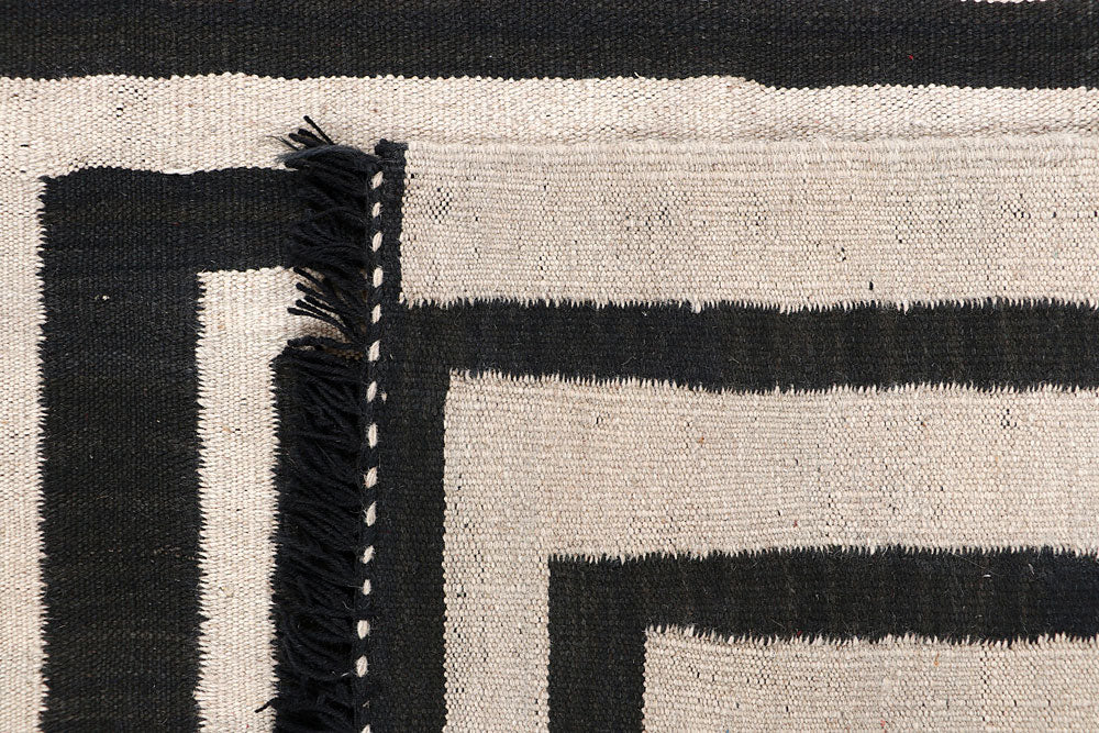 Multi Colored Kilim 3' 2 x 5' 3 - No. 66672 - ALRUG Rug Store