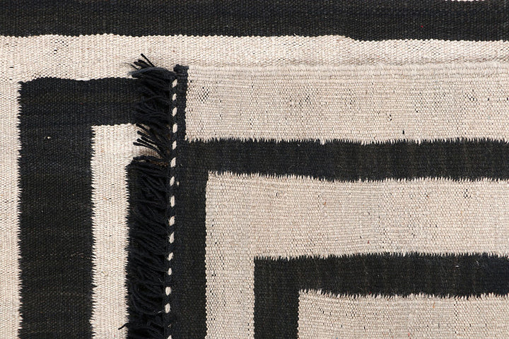 Multi Colored Kilim 3' 2 x 5' 3 - No. 66672 - ALRUG Rug Store