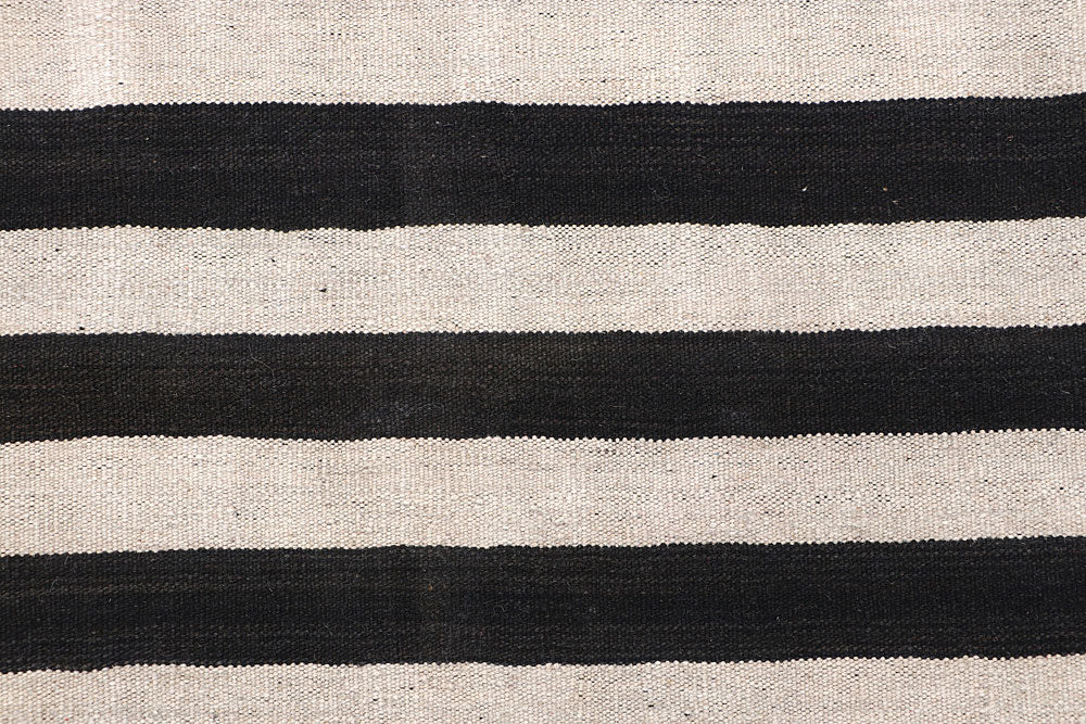 Multi Colored Kilim 4' x 6' 5 - No. 66674 - ALRUG Rug Store