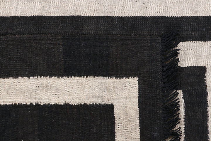 Multi Colored Kilim 4' x 6' 5 - No. 66674 - ALRUG Rug Store