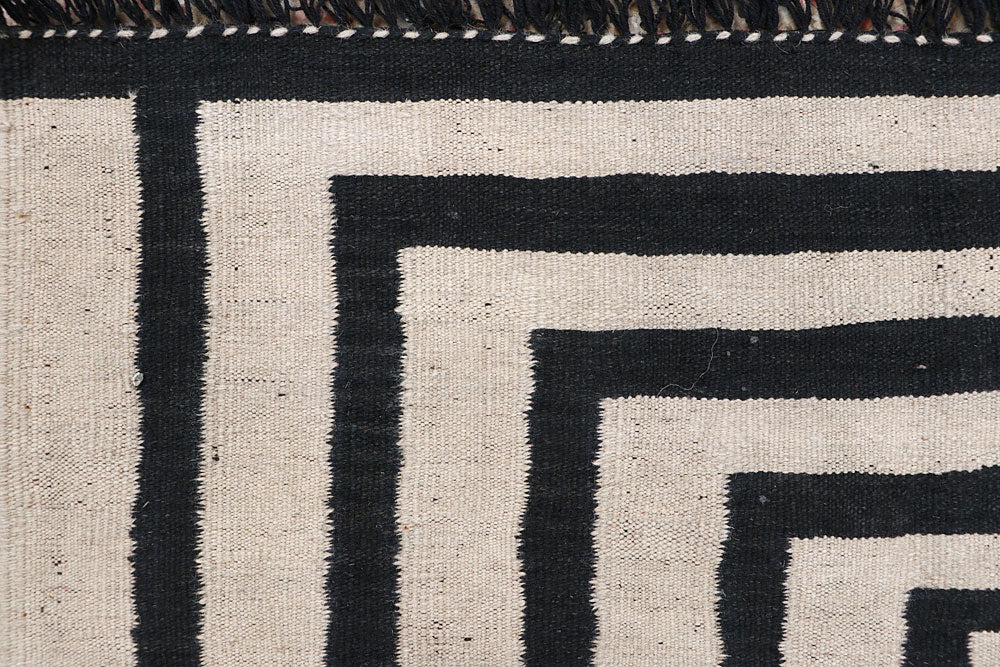 Multi Colored Kilim 3' 5 x 4' 10 - No. 66675 - ALRUG Rug Store