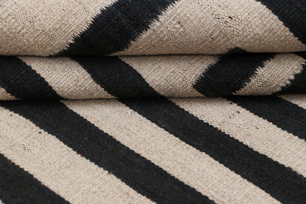 Multi Colored Kilim 3' 5 x 4' 10 - No. 66675 - ALRUG Rug Store