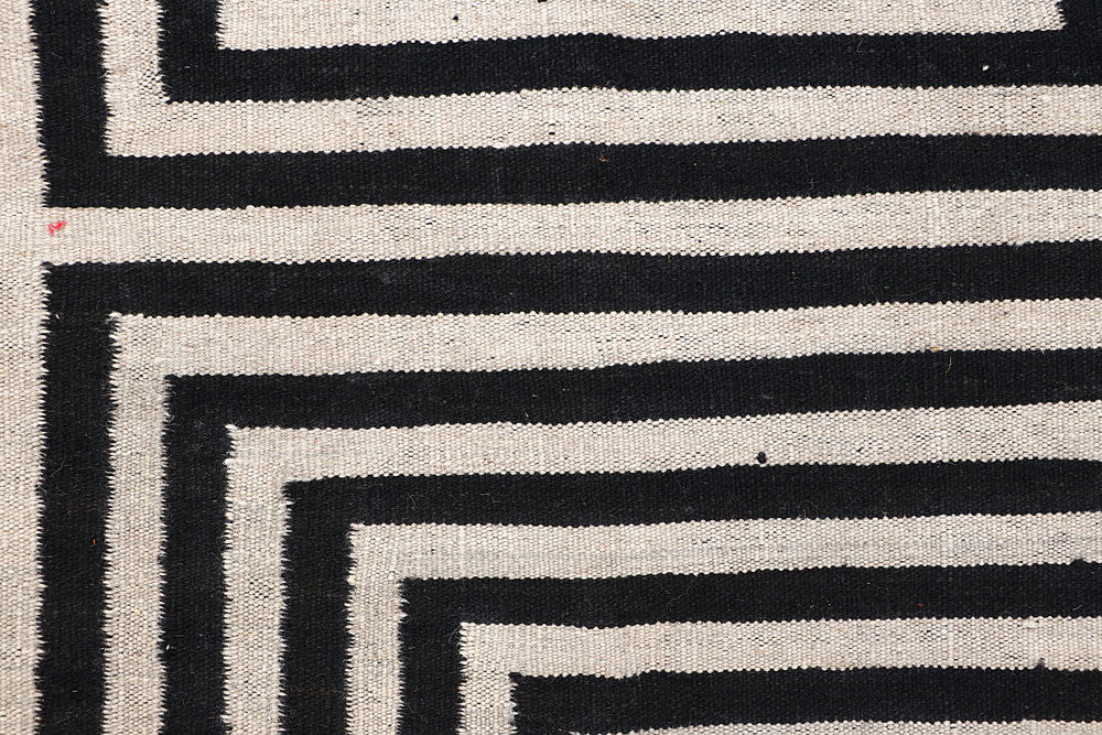 Multi Colored Kilim 4' x 5' 10 - No. 66679 - ALRUG Rug Store