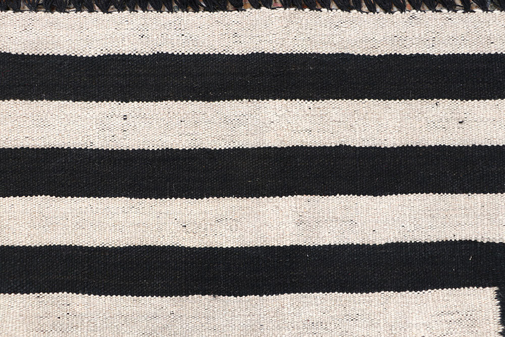 Multi Colored Kilim 4' x 6' 2 - No. 66680 - ALRUG Rug Store