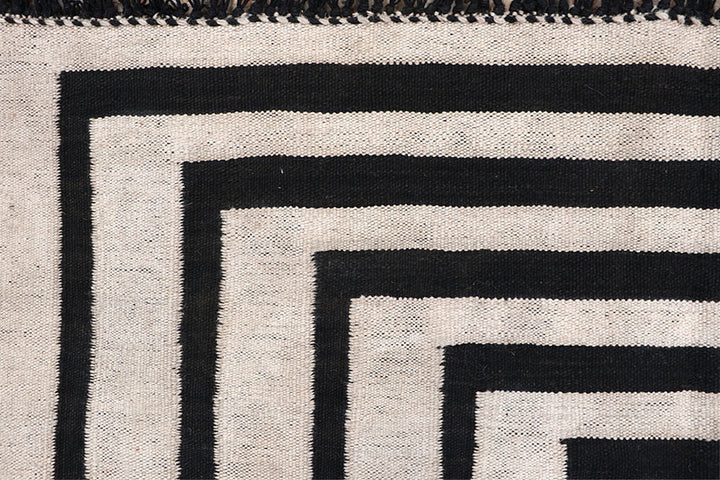 Multi Colored Kilim 4' x 6' - No. 66681 - ALRUG Rug Store