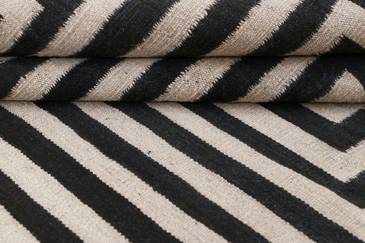 Multi Colored Kilim 4' 11 x 6' 5 - No. 66688 - ALRUG Rug Store