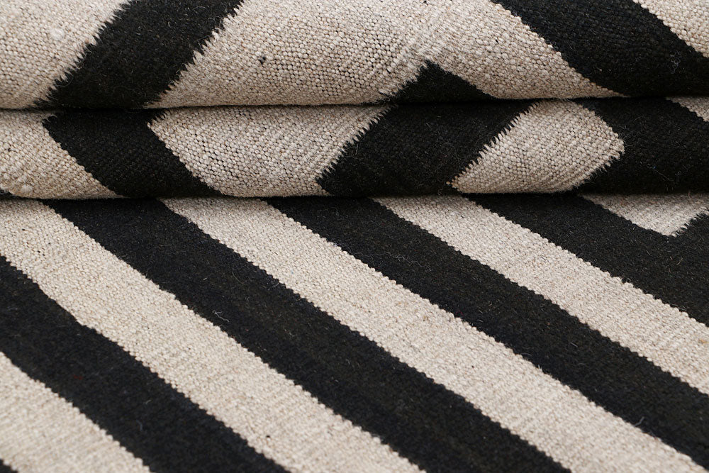 Multi Colored Kilim 4' 11 x 6' 6 - No. 66689 - ALRUG Rug Store