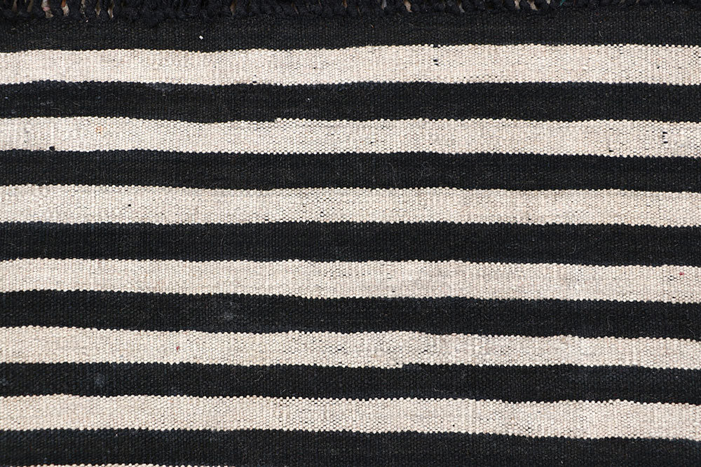 Multi Colored Kilim 5' 1 x 6' 6 - No. 66690 - ALRUG Rug Store