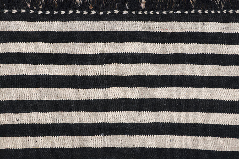 Multi Colored Kilim 5' 1 x 6' 3 - No. 66691 - ALRUG Rug Store