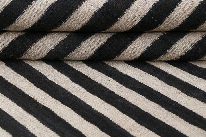 Multi Colored Kilim 5' 1 x 6' 3 - No. 66691 - ALRUG Rug Store