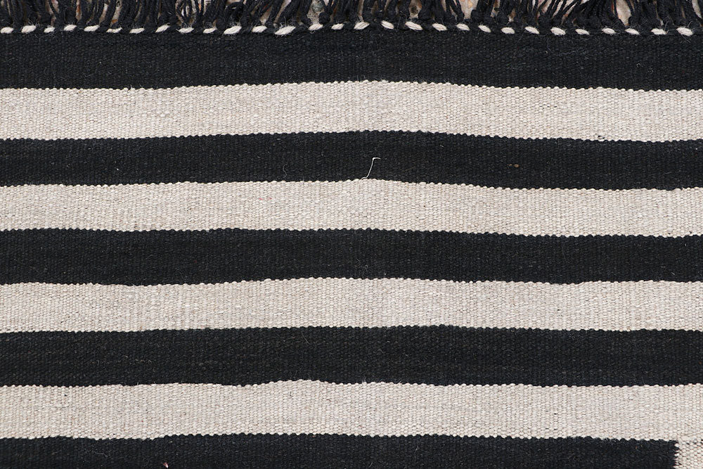 Multi Colored Kilim 4' 11 x 6' 7 - No. 66693 - ALRUG Rug Store