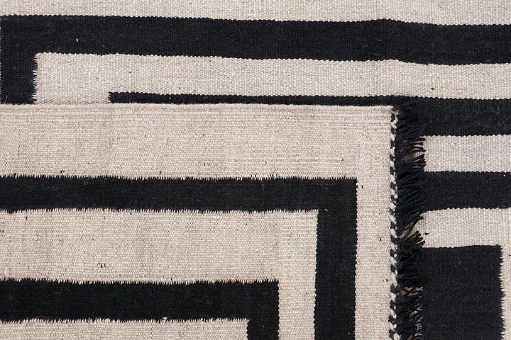 Multi Colored Kilim 4' 11 x 6' 7 - No. 66693 - ALRUG Rug Store