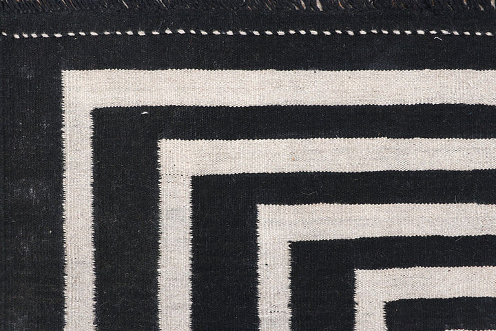 Multi Colored Kilim 4' 10 x 6' 4 - No. 66696 - ALRUG Rug Store