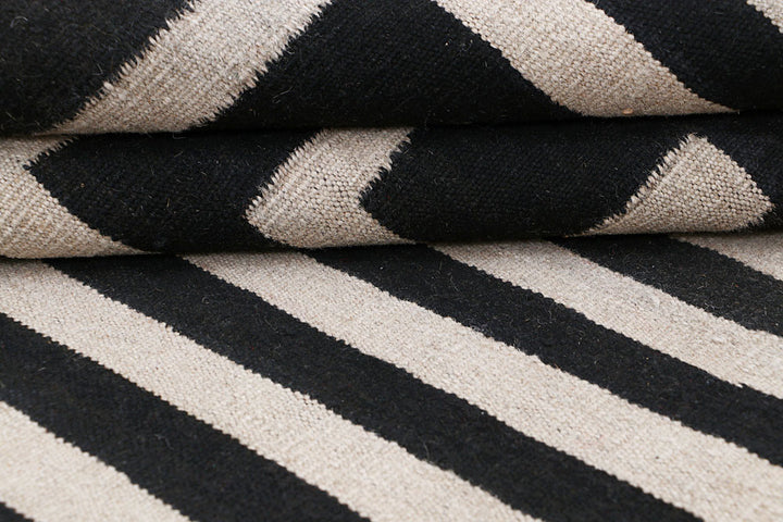 Multi Colored Kilim 4' 10 x 6' 4 - No. 66696 - ALRUG Rug Store