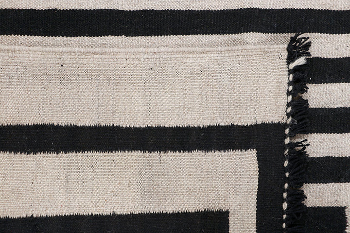 Multi Colored Kilim 4' 10 x 6' 4 - No. 66696 - ALRUG Rug Store