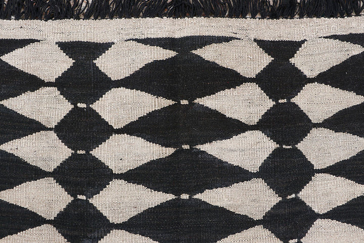 Multi Colored Kilim 4' 10 x 6' 4 - No. 66698 - ALRUG Rug Store