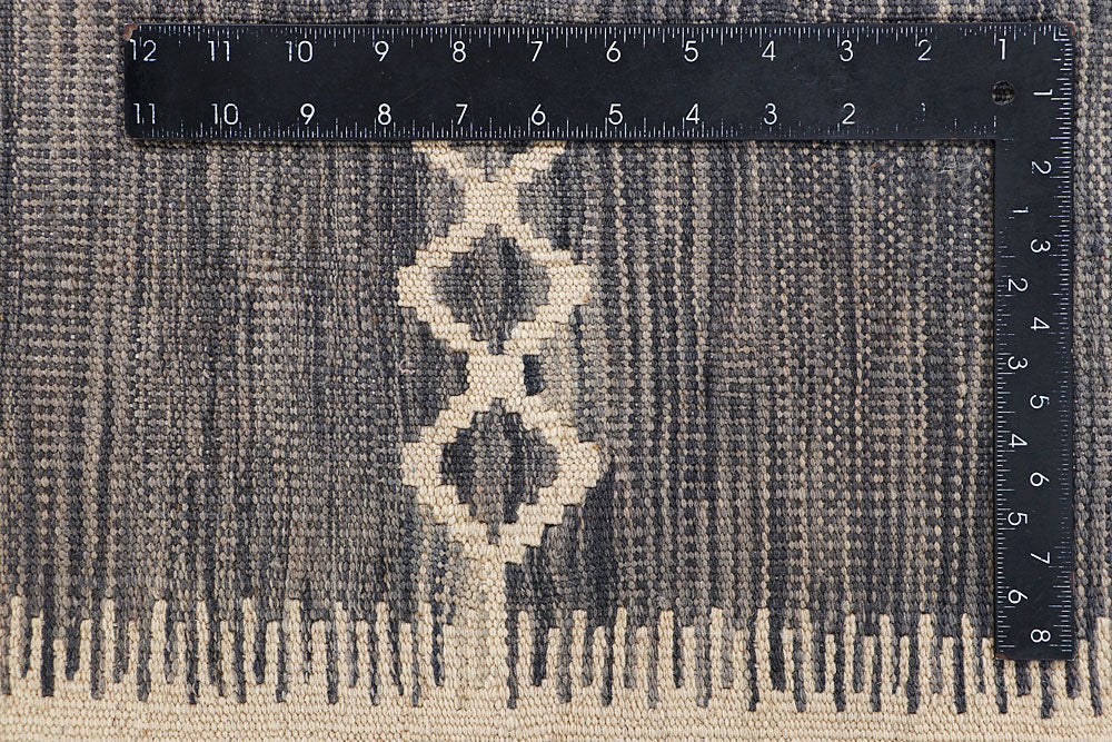 Multi Colored Kilim 4' 1 x 6' 5 - No. 66702 - ALRUG Rug Store