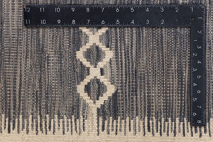 Multi Colored Kilim 4' 1 x 6' 5 - No. 66702 - ALRUG Rug Store