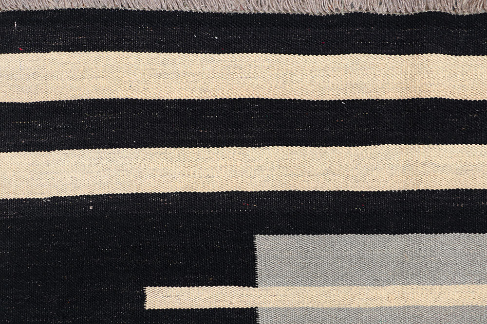 Multi Colored Kilim 8' 2 x 9' 7 - No. 66712 - ALRUG Rug Store