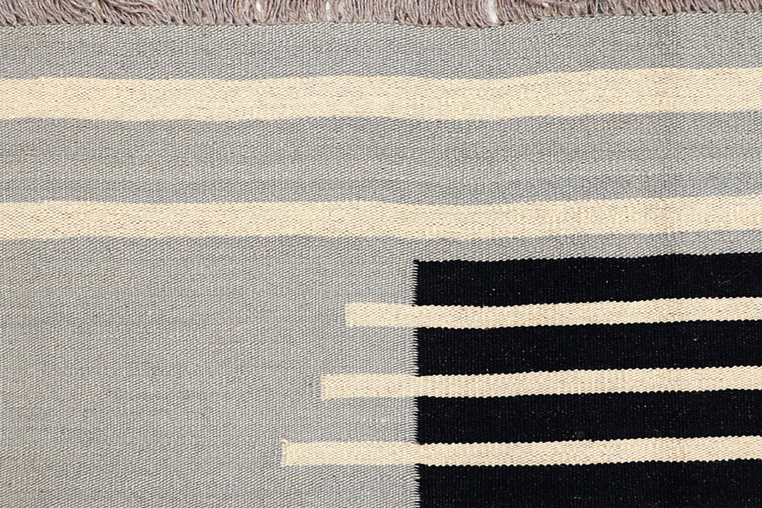 Multi Colored Kilim 8' 1" x 9' 5" - No. 66717 - ALRUG Rug Store