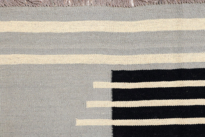 Multi Colored Kilim 8' 1" x 9' 5" - No. 66717 - ALRUG Rug Store