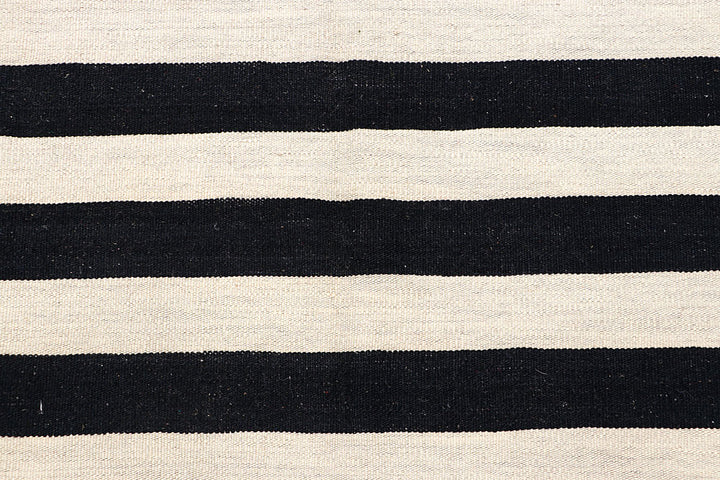 Multi Colored Kilim 6' 8 x 9' 9 - No. 66719 - ALRUG Rug Store