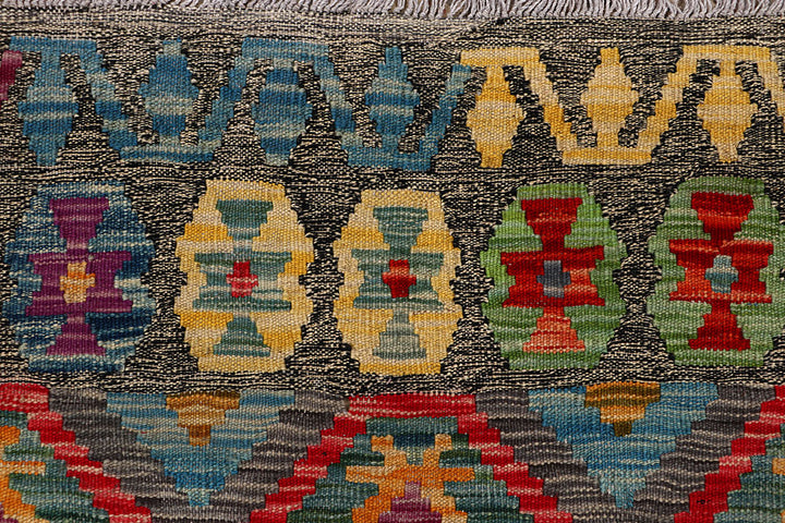 Multi Colored Kilim 5' x 6' 7 - No. 66748 - ALRUG Rug Store