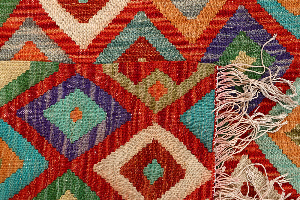 Multi Colored Kilim 4' 9 x 6' 4 - No. 66766 - ALRUG Rug Store