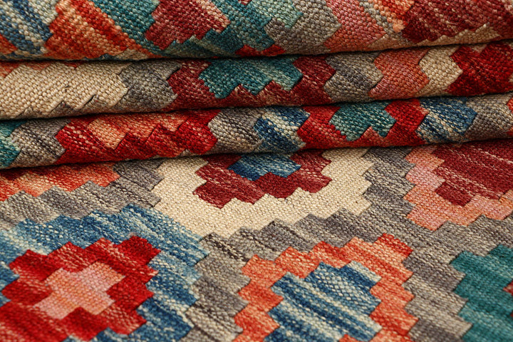 Multi Colored Kilim 5' x 6' 4 - No. 66770 - ALRUG Rug Store