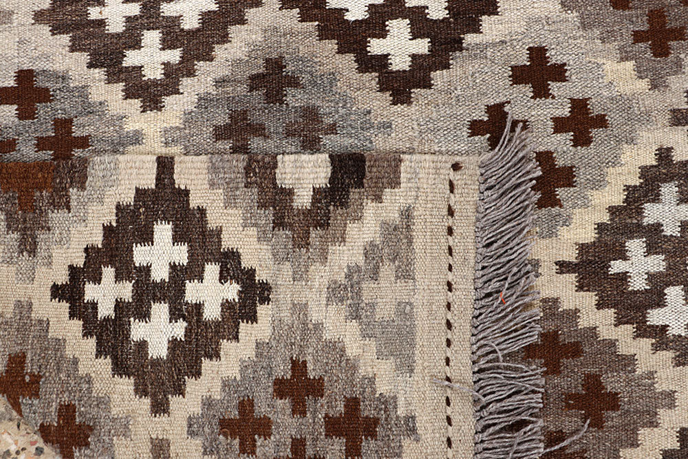 Multi Colored Kilim 5' x 6' 6 - No. 66792 - ALRUG Rug Store