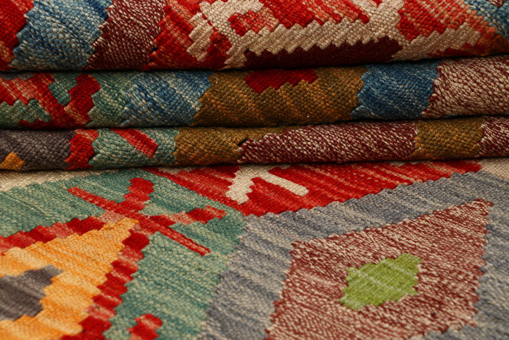 Multi Colored Kilim 5' x 6' 6 - No. 66797 - ALRUG Rug Store