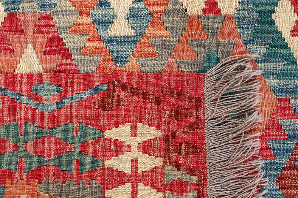 Multi Colored Kilim 5' x 6' 6 - No. 66798 - ALRUG Rug Store