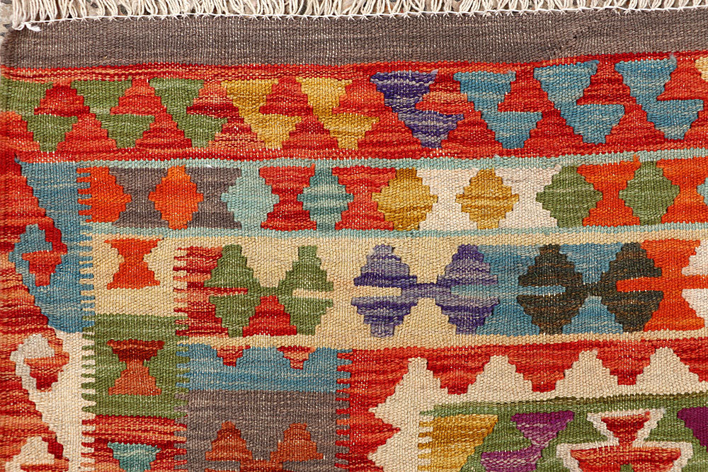 Multi Colored Kilim 4' 8 x 6' 6 - No. 66812 - ALRUG Rug Store