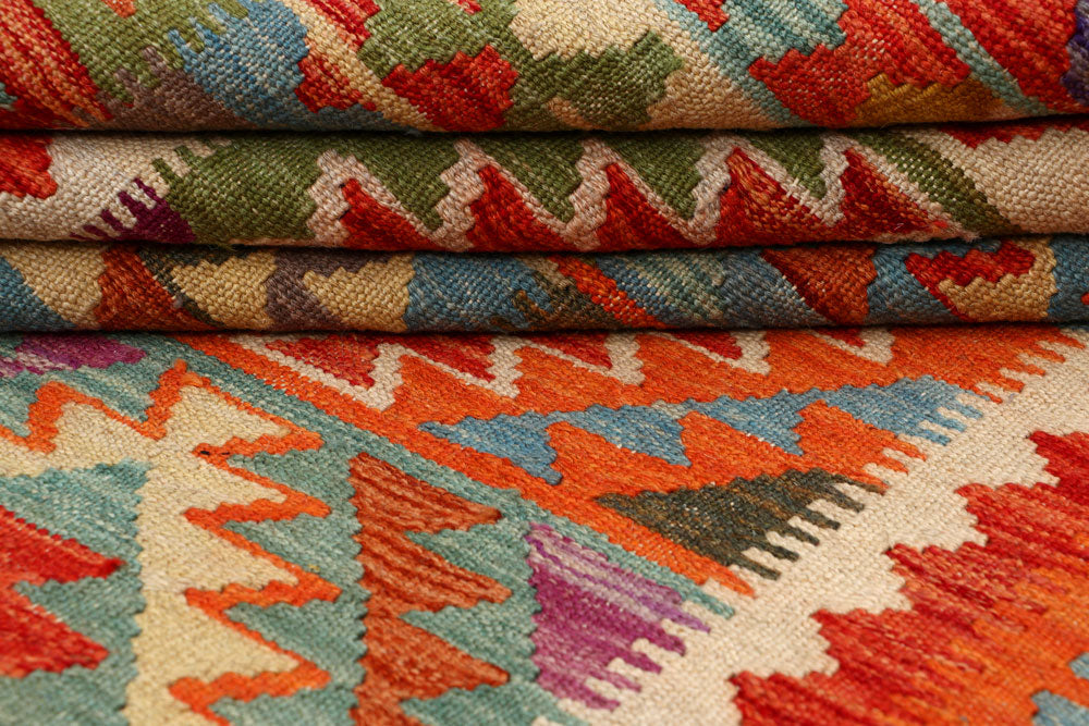 Multi Colored Kilim 4' 8 x 6' 6 - No. 66812 - ALRUG Rug Store