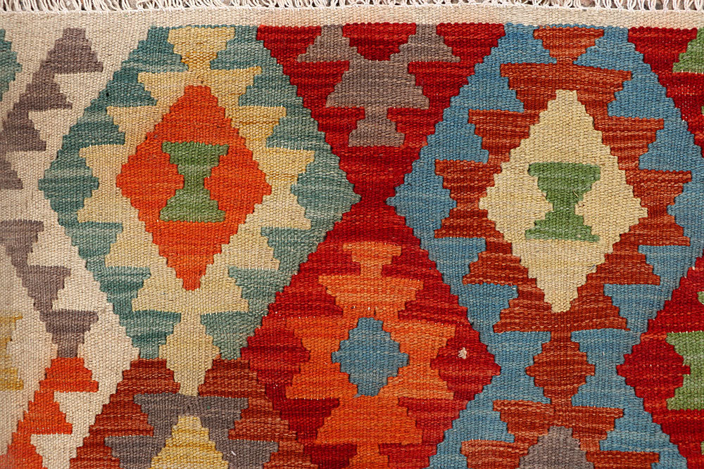 Multi Colored Kilim 5' 4 x 6' 5 - No. 66820 - ALRUG Rug Store