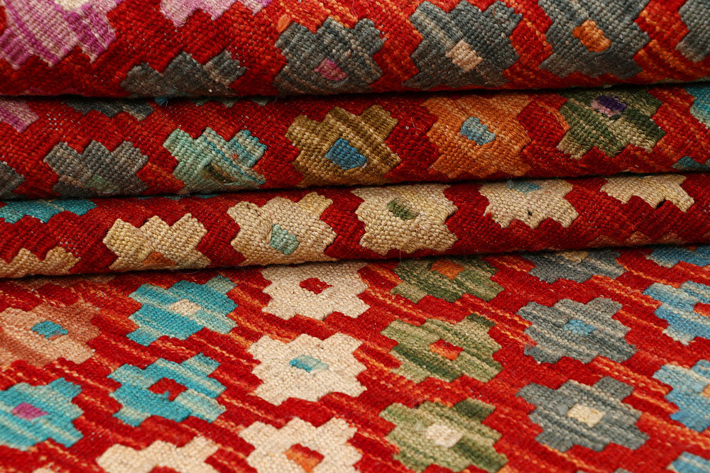 Multi Colored Kilim 5' 1 x 6' 1 - No. 66822 - ALRUG Rug Store