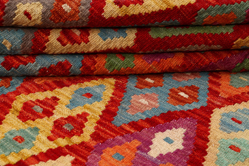 Multi Colored Kilim 5' 5 x 6' 4 - No. 66824 - ALRUG Rug Store