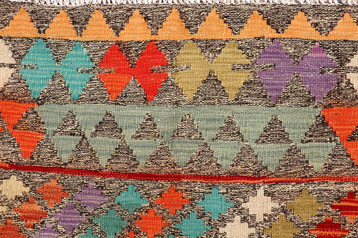 Multi Colored Kilim 5' 7 x 7' 10 - No. 66831 - ALRUG Rug Store