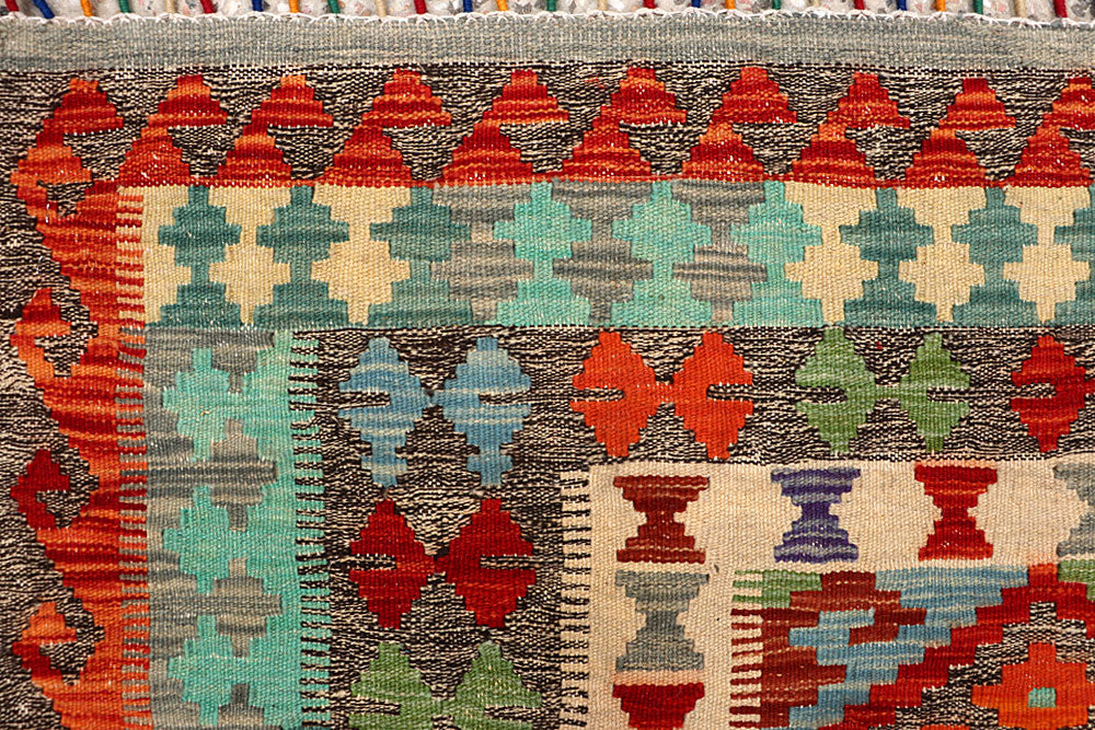 Multi Colored Kilim 5' 6 x 8' - No. 66833 - ALRUG Rug Store