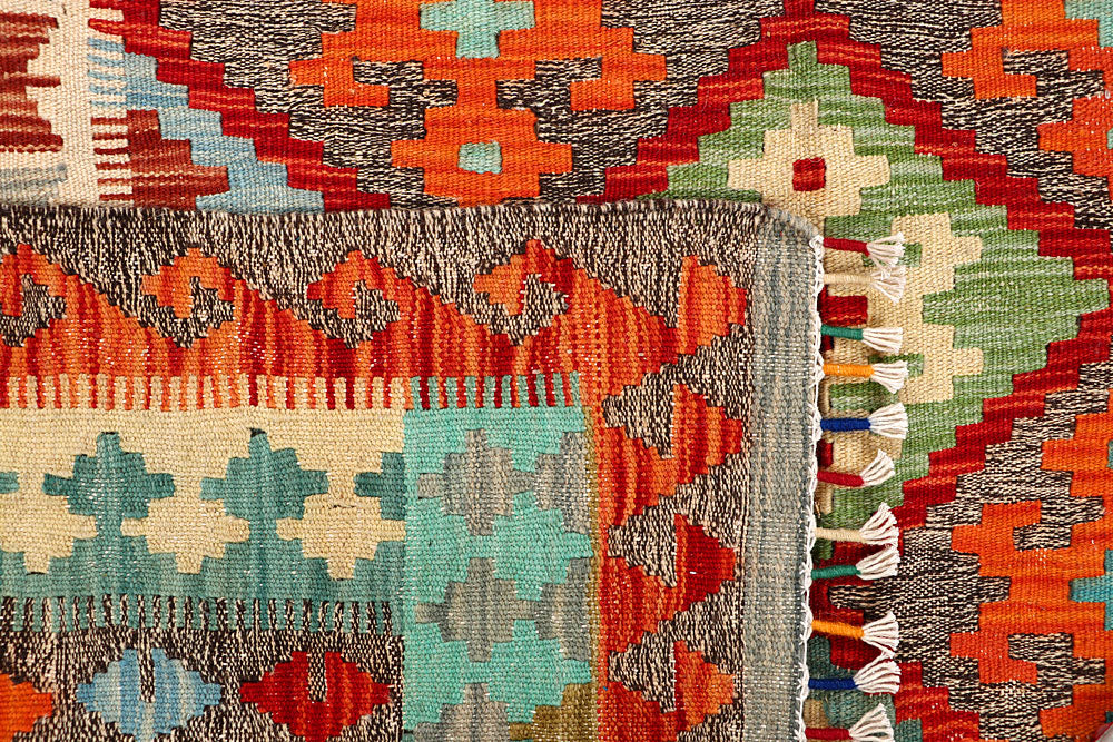 Multi Colored Kilim 5' 6 x 8' - No. 66833 - ALRUG Rug Store