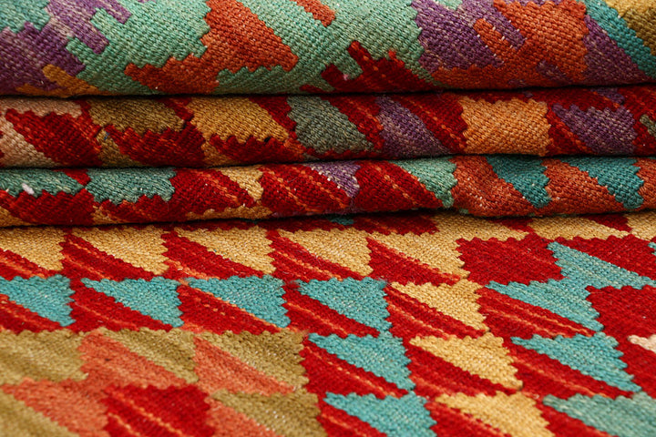 Multi Colored Kilim 5' 3 x 7' 10 - No. 66836 - ALRUG Rug Store